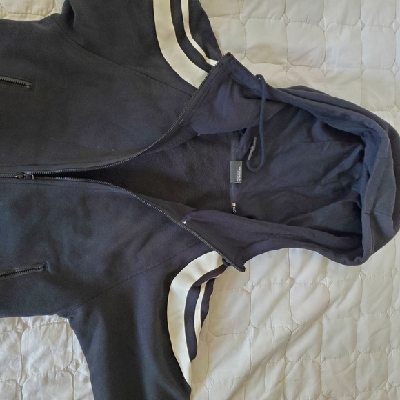 Jacket - Picture 3 of 11